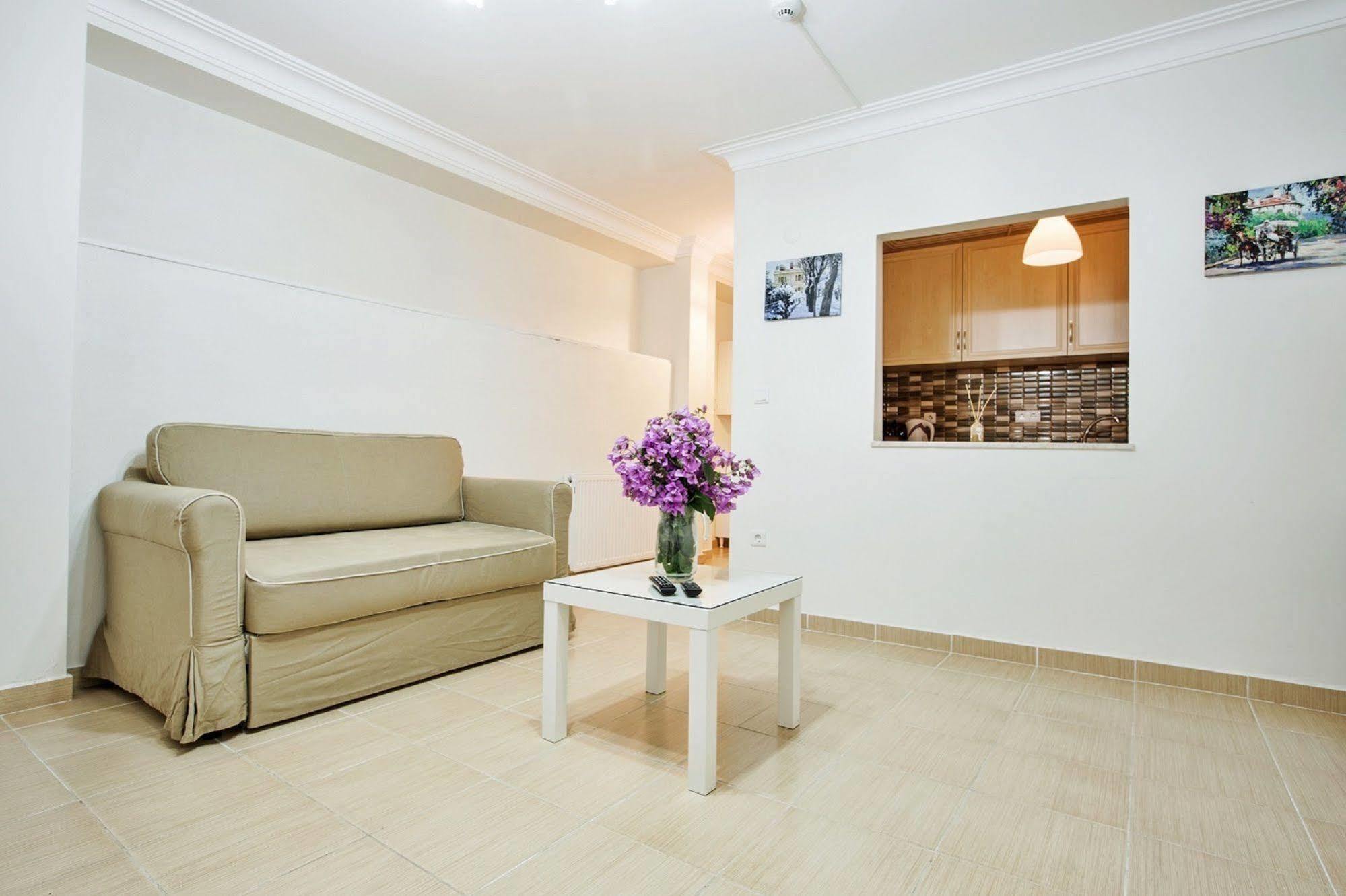 Buyukada Apart Hotel - Sehbal Адалар Экстерьер фото
