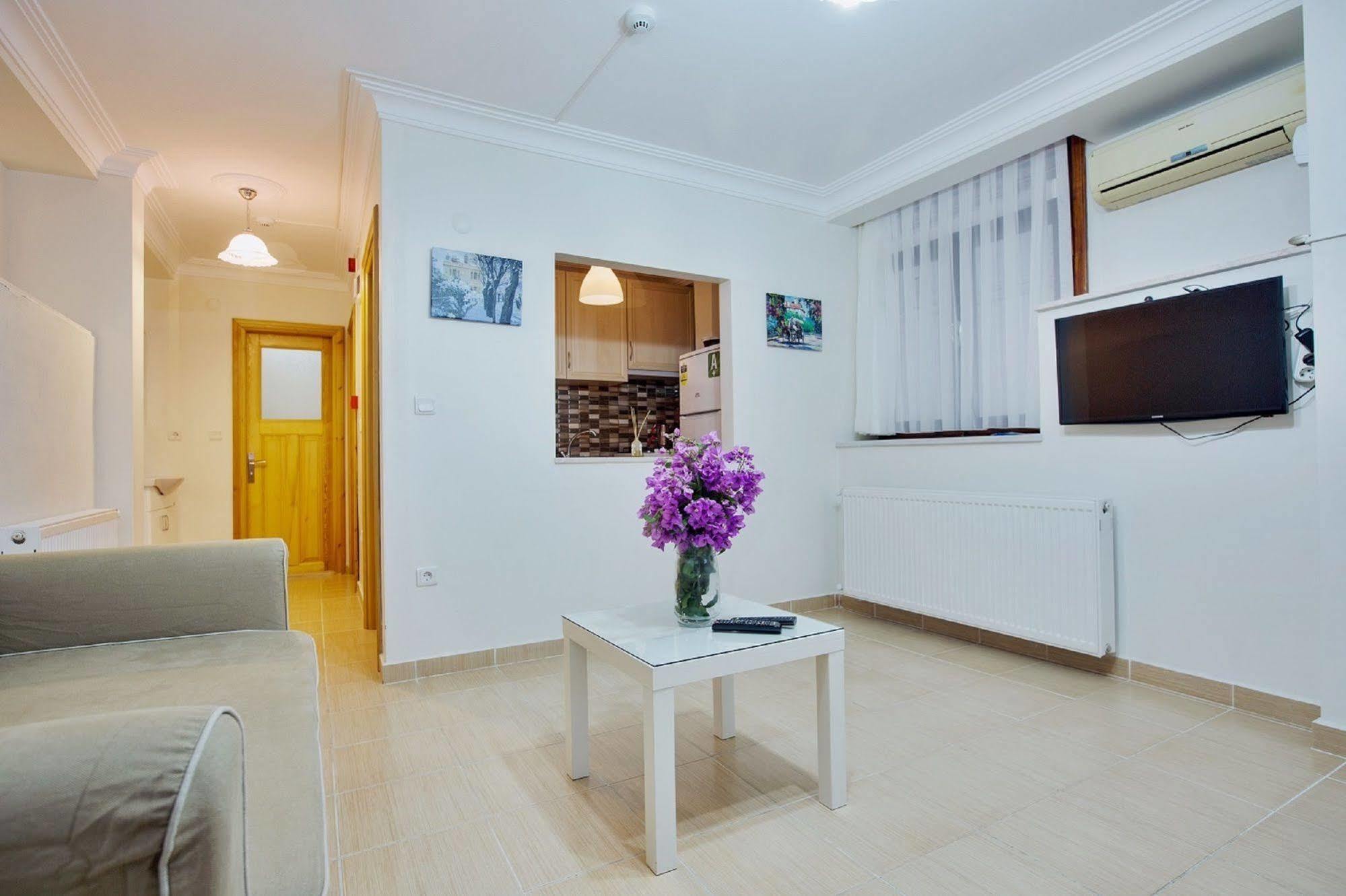 Buyukada Apart Hotel - Sehbal Адалар Экстерьер фото