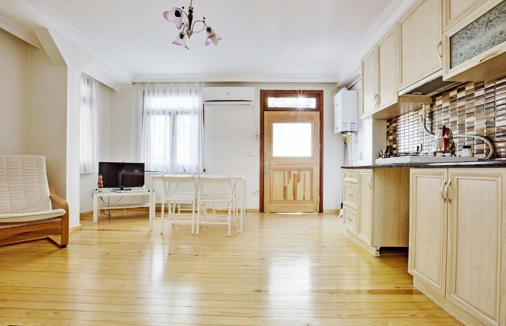 Buyukada Apart Hotel - Sehbal Адалар Экстерьер фото